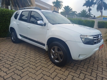 Foto Renault DUSTER 1.6 TECHROAD HI-FLEX 2014