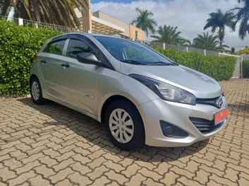 Foto Hyundai HB20 CONFORT 2014